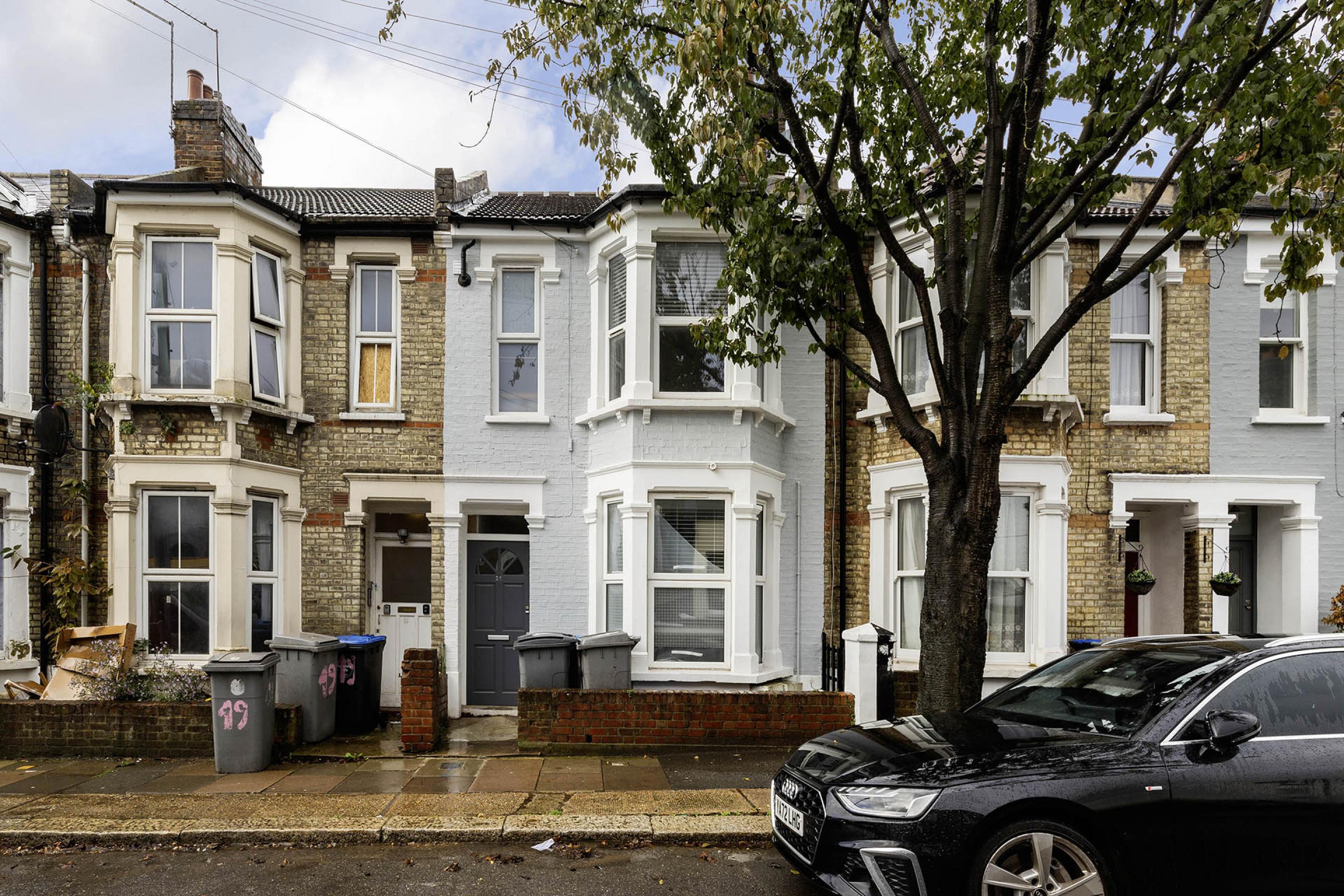 Stunning Fully Renovated Apartment College Road, Kensal Rise NW10
